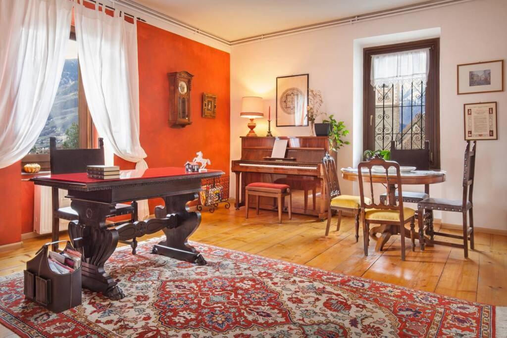 Casa Al Duomo-Nel cuore storico di Merano Esterno foto